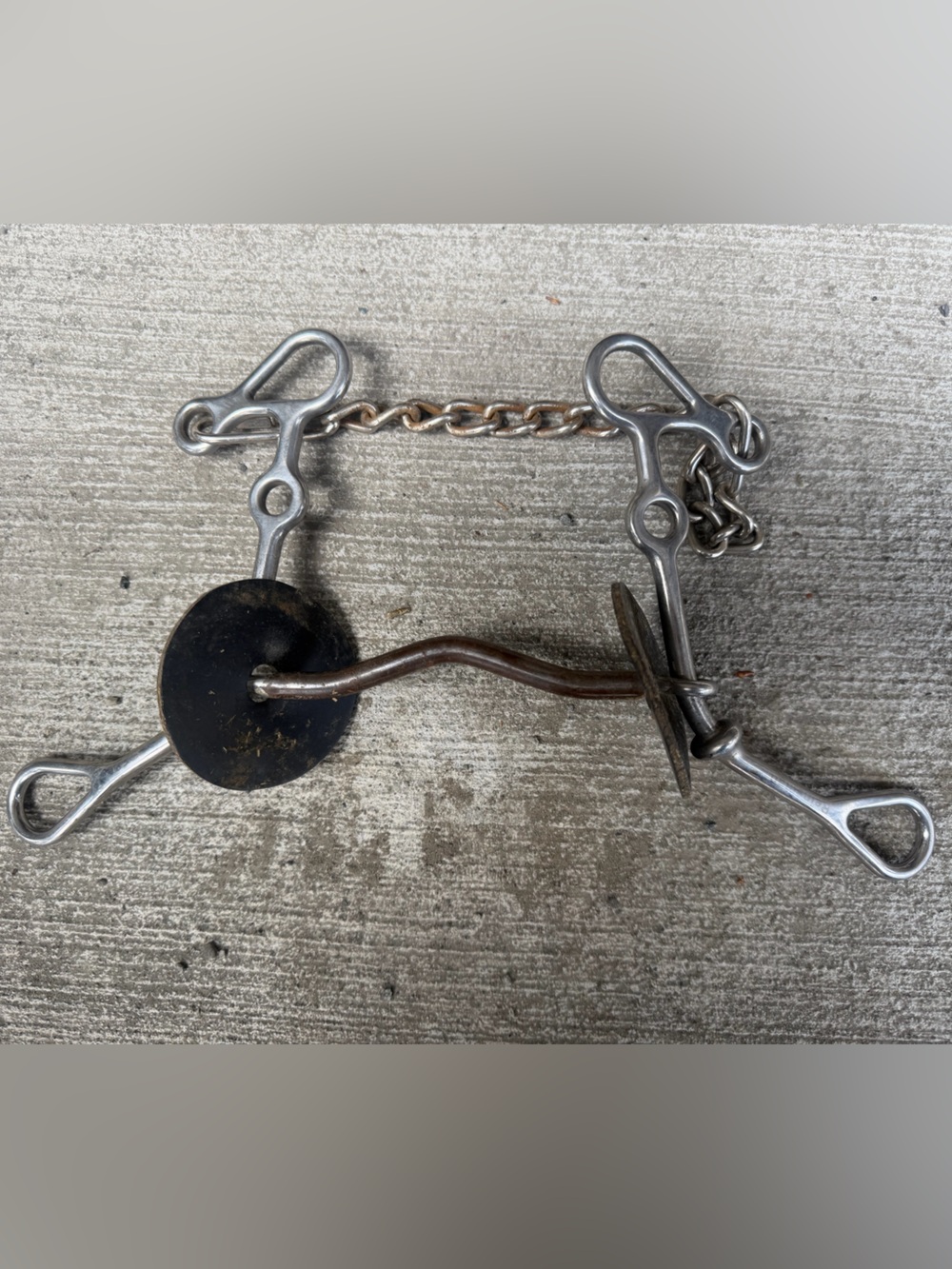 Barrel Racing Bit with Bit Guards - Picture 2 of 3